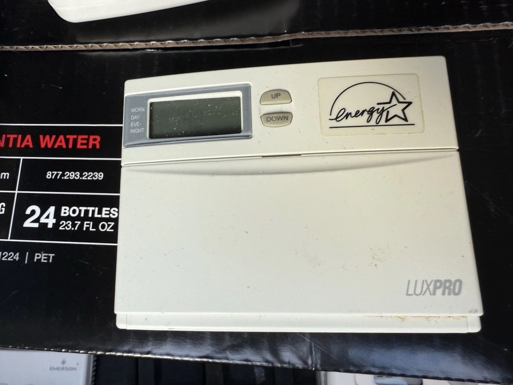 LuxPro PSP511 Programmable Heating & Cooling Electronic Thermostat