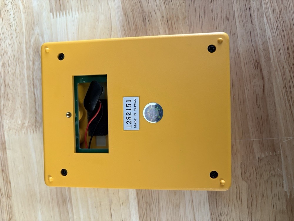 ELECTRONICS AV-102 AC Volt Meter Meter Only Excellent Condition