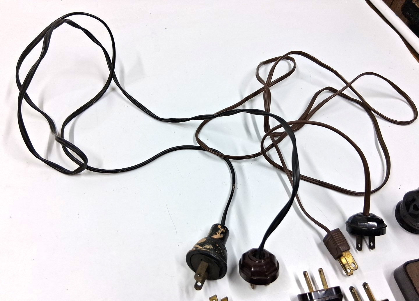 Vintage Lamp / Light Plugs other assorted electrical items lot of over 20