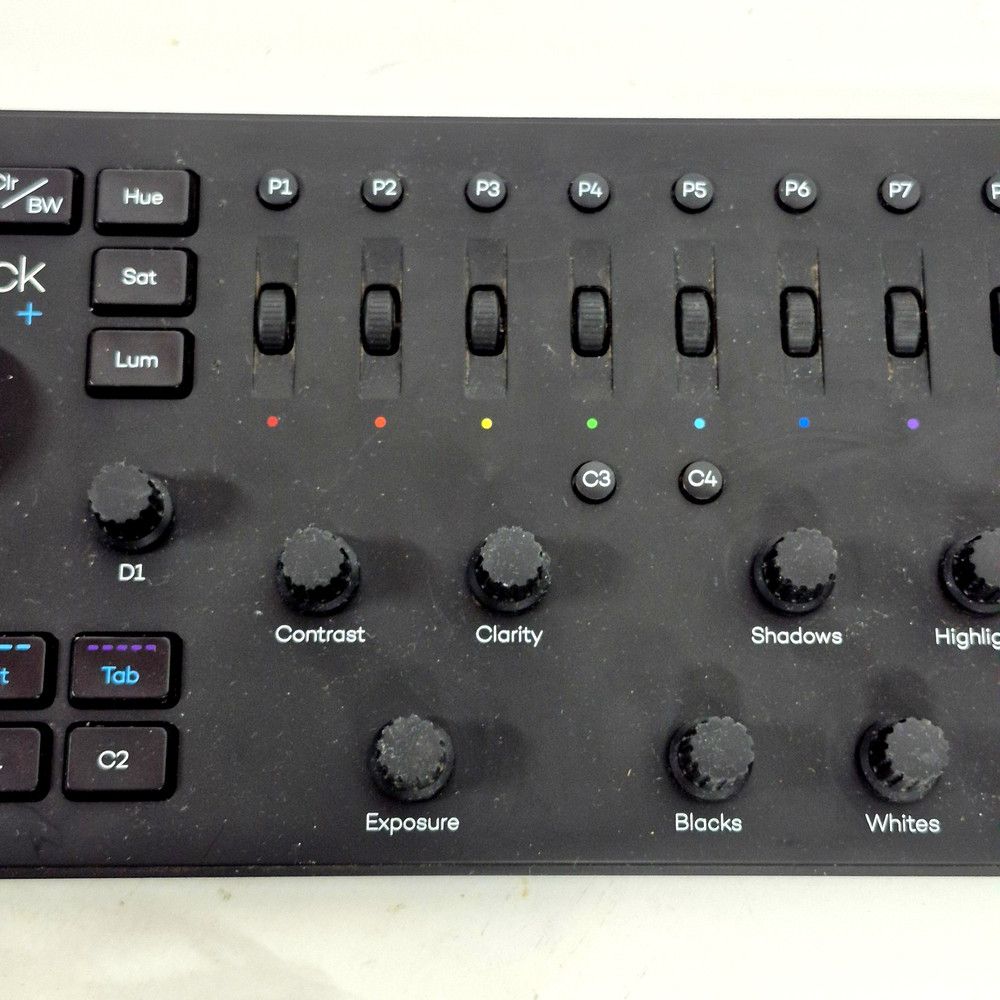 Loupedeck Plus + Photo/Video Editing Controller Console Japan