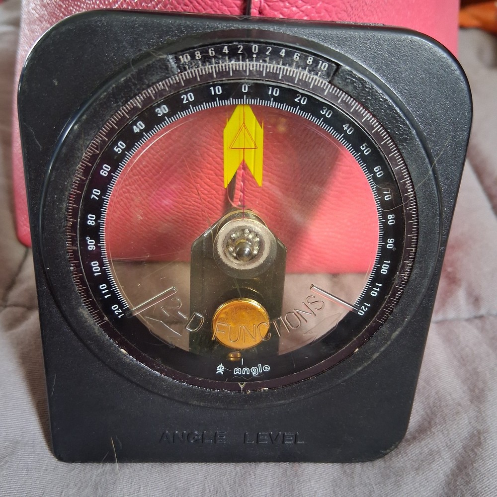 AcuAngle A-300 combination Protractor/Inclinometer