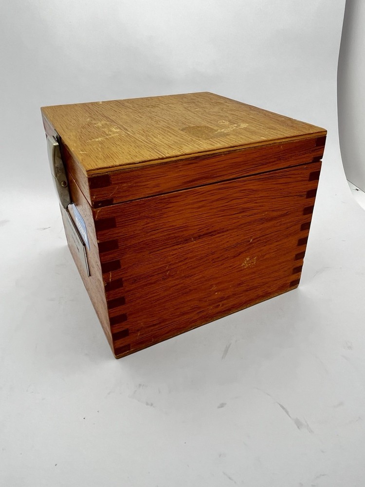 Scientific Instrument Box Empty From Beckman Bendex