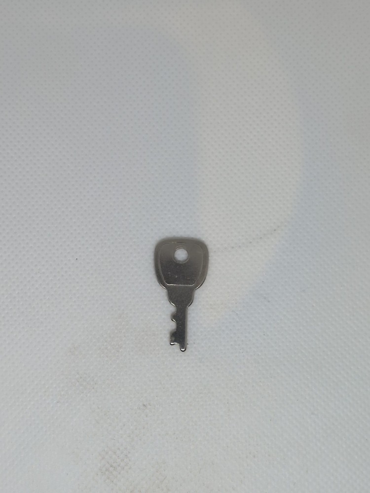 Vintage Luggage Case Steamer Key