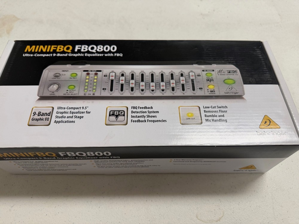 Behringer FBQ800 Compact 9-Band Graphic Equalizer