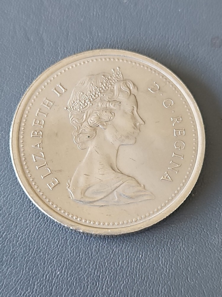 Canada One Dollar Coin 1976