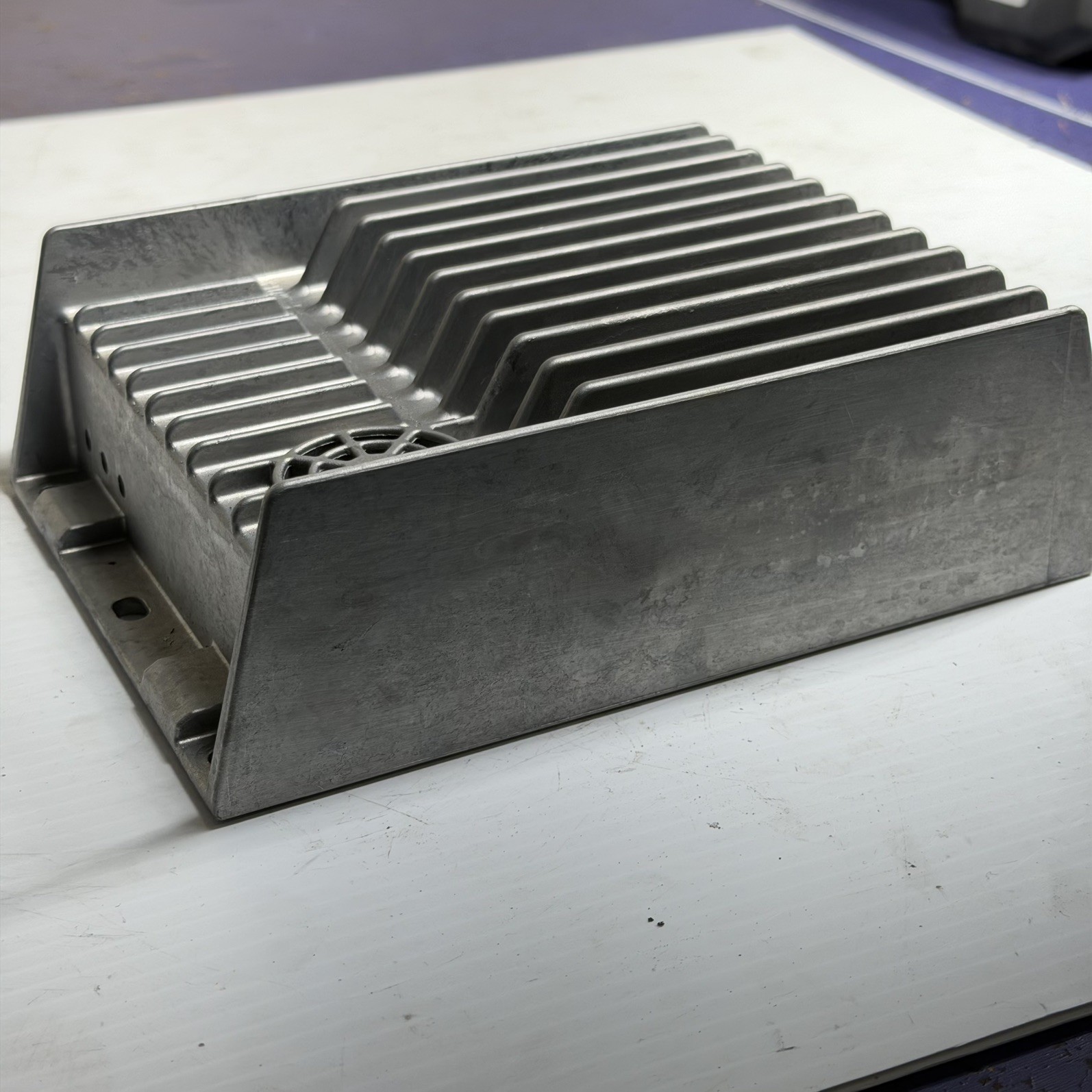 08-17 Mercedes W204 C250 C350 E350 Amplifier Amp Harman/Becker 2049007806 Oem