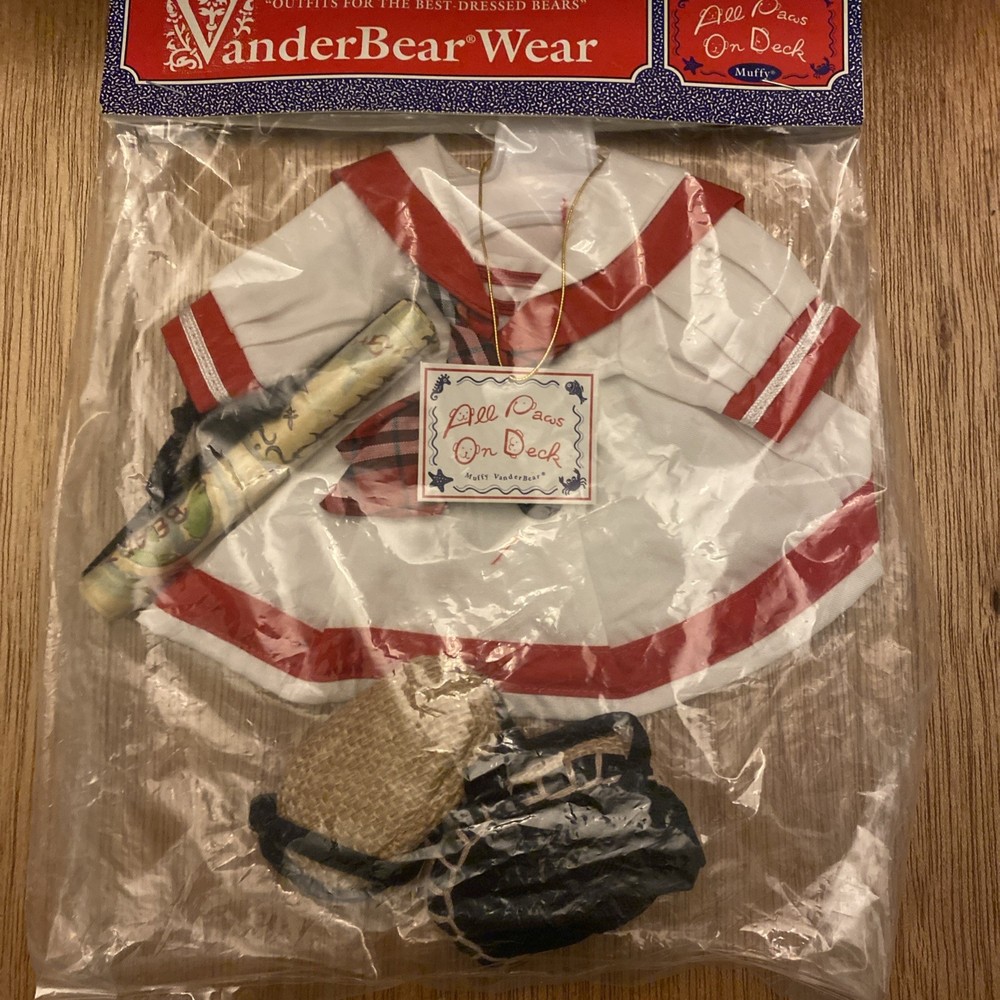 Muffy VanderBear “All Paws On Deck” Outfit NIP 1995