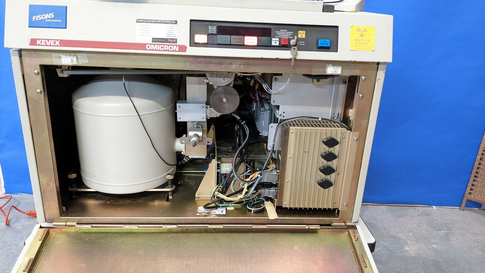 Kevex 952-2 Omicron X-Ray Fluorescence Spectrometer XRF