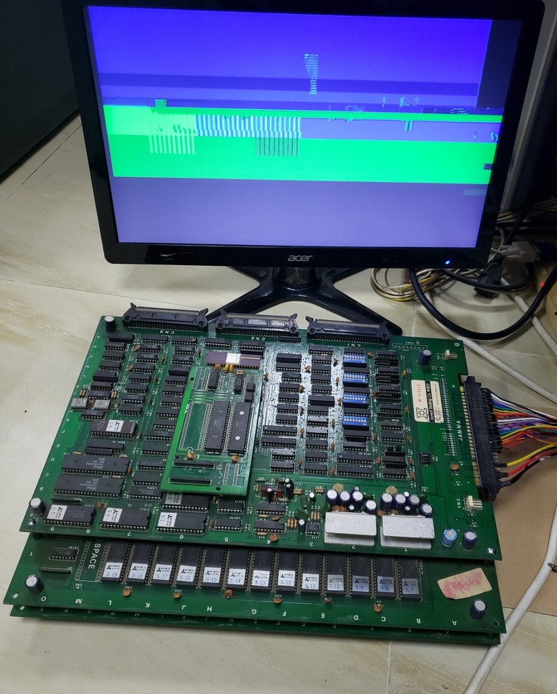 CAPCOM COMMANDO HARDWARE PCB (not working ) Arcade Original Video Game
