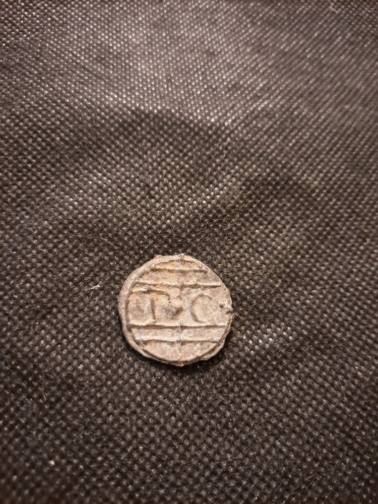 C.M. CHARM TOKEN! e7719UXX