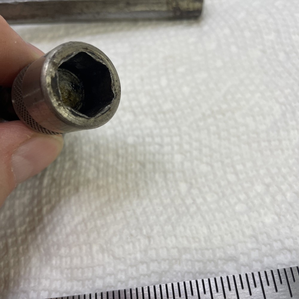Duro Hex Wrench 300 & Socket 1/2”