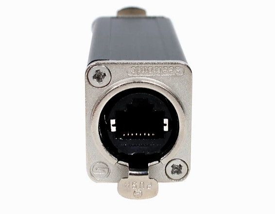 Seetronic SE8FF-X Ethernet Coupler, Black