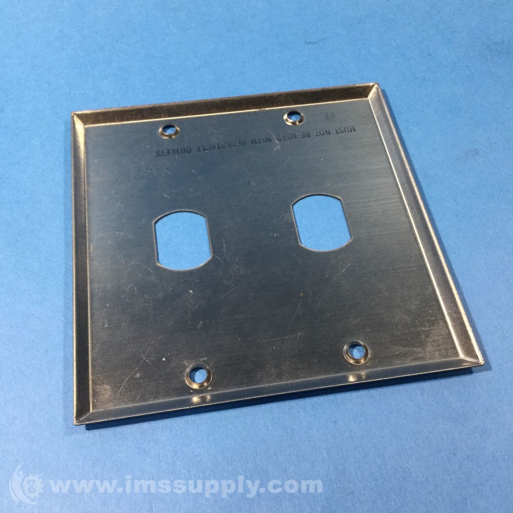 Double Outlet Wall Plate FNIP