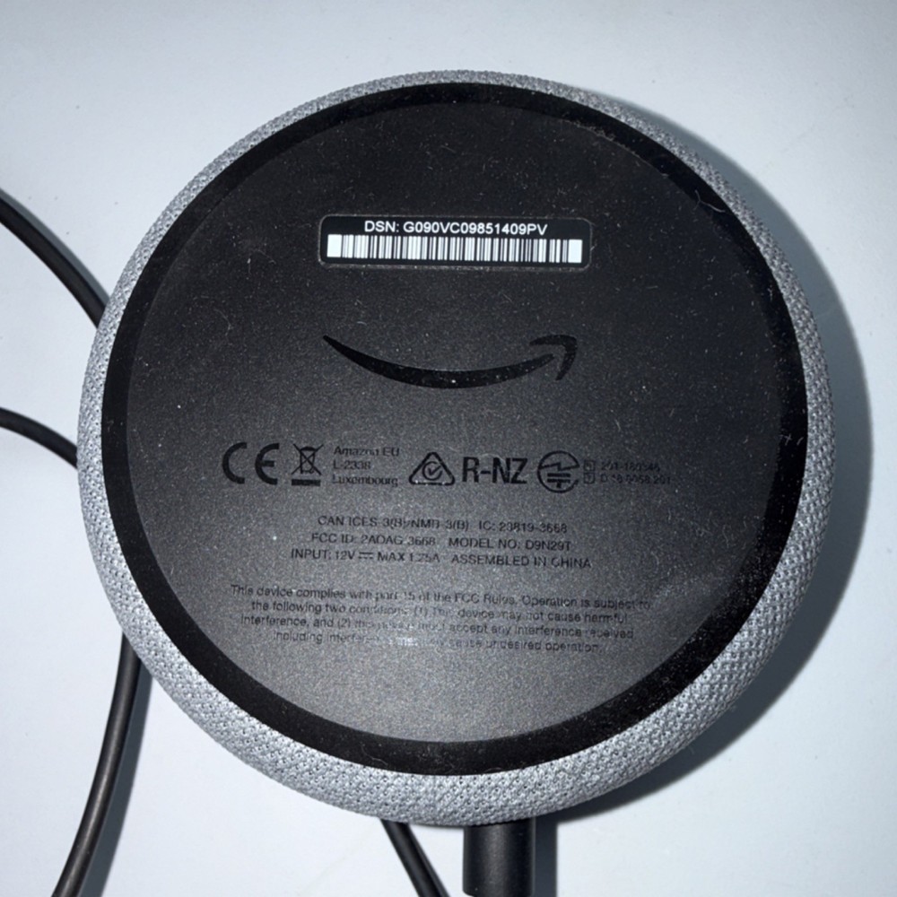 Amazon Echo Dot (3rd Gen) Smart Speaker Alexa Gray Wi-Fi Bluetooth