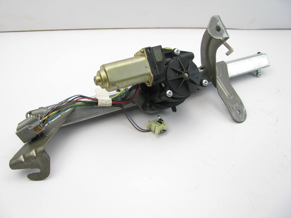 NEW UNBOXED Tailgate Liftgate Motor Pull Down Actuator For 2004-2006 Pacifica
