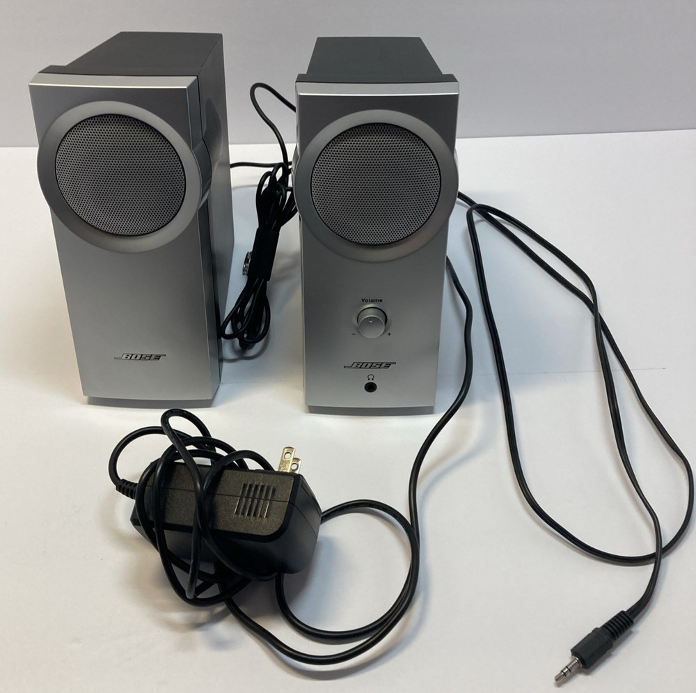 Bose Companion 2 Multimedia Computer Speaker System Wired Entertainment