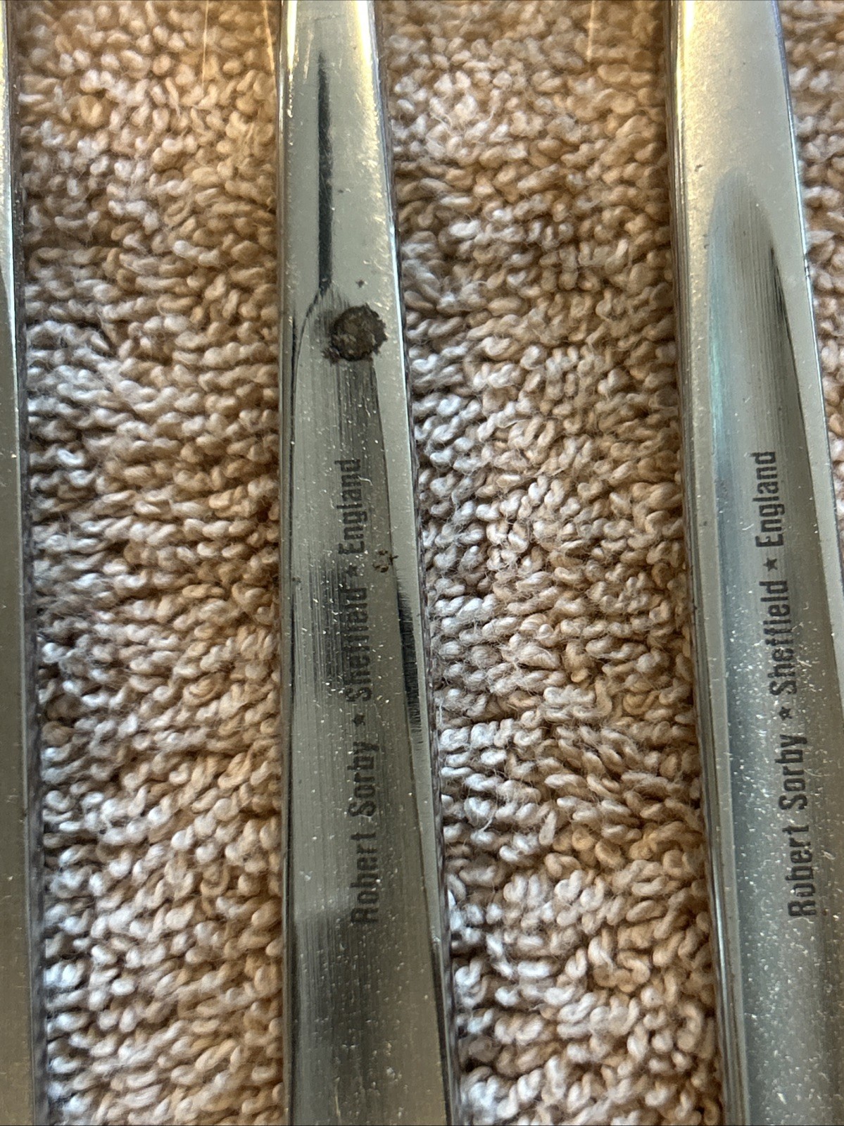 Robert Sorby carving gouges set of 4 with V tool, used