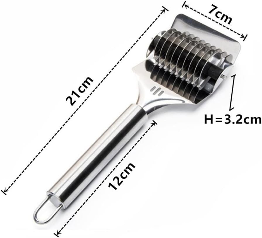 Multi-Purpose Noodle Lattice Roller with 360° Cutting - Kitchen Essential