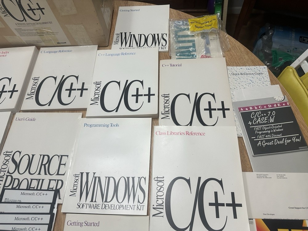 1992 Microsoft C/C++ Windows Software Development Kit Rare Set