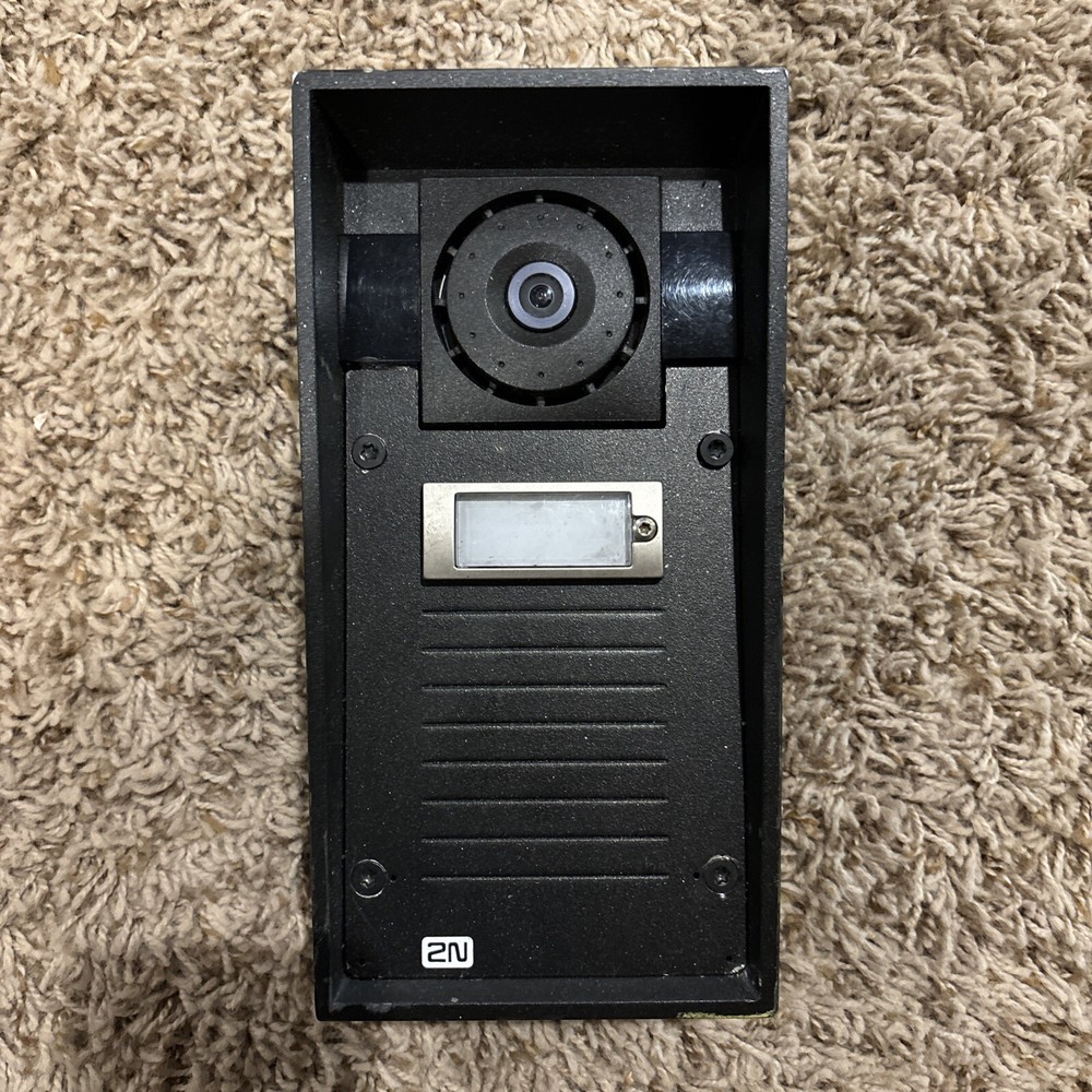 2N IP Force 9151101CHW 1-Button Intercom with HD Camera 10W Speaker USED