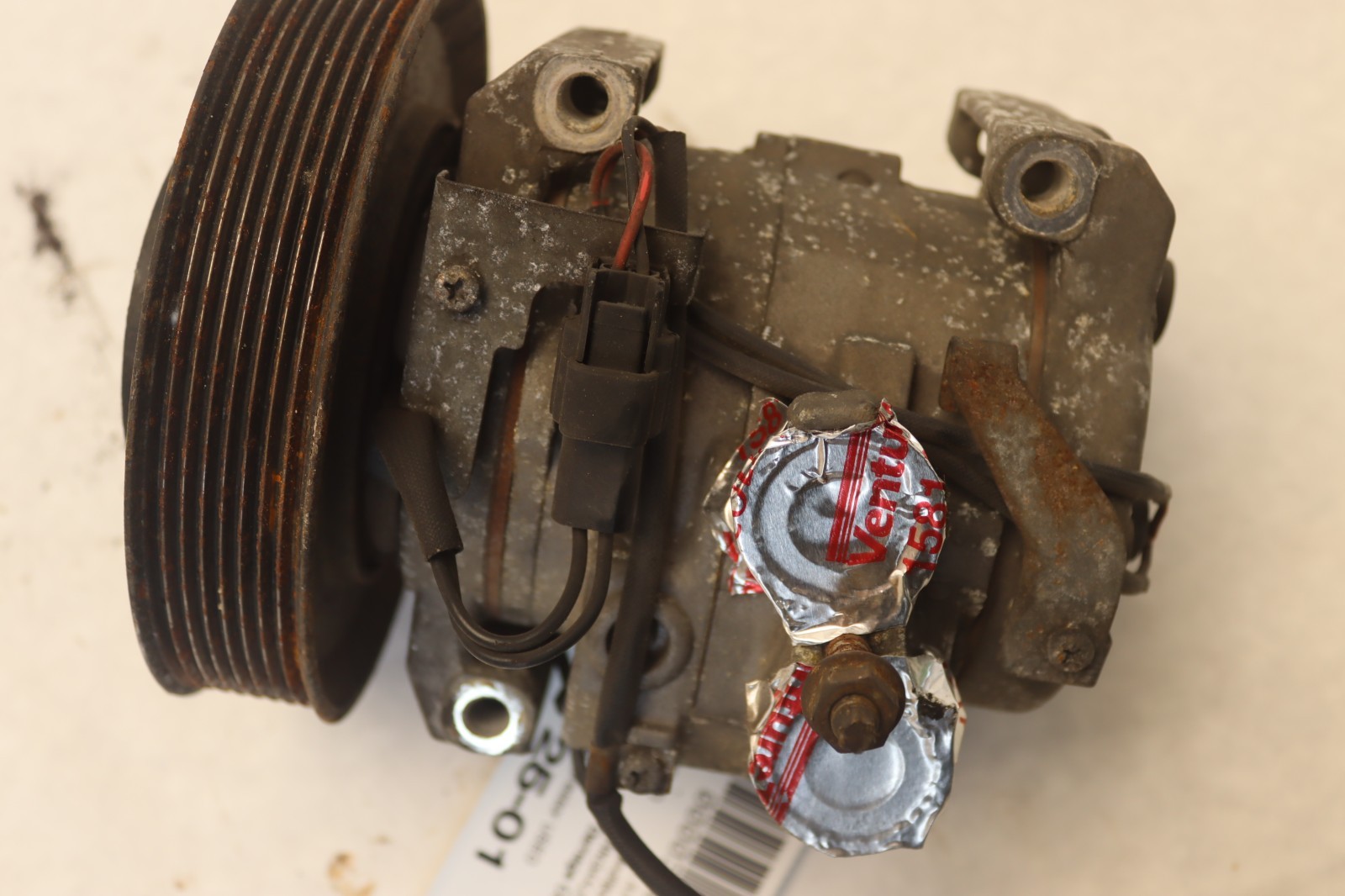 2008-2017 FREIGHTLINER CASCADIA 125 D15 A/C AIR COMPRESSOR 6512852 OEM