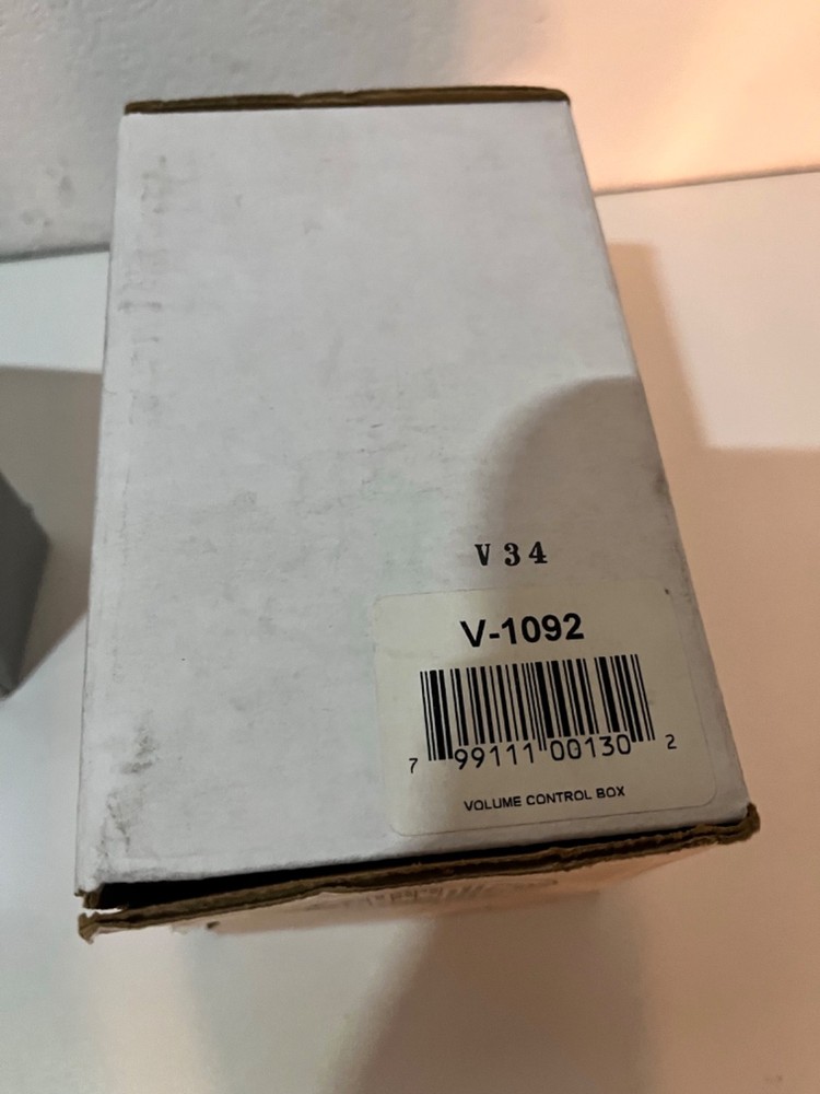 Valcom WALL MOUNT V-1092 Volume Control New in Box with instructions