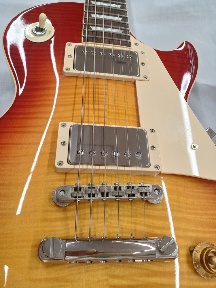 Three Dots LP Style Electric Guitar Used