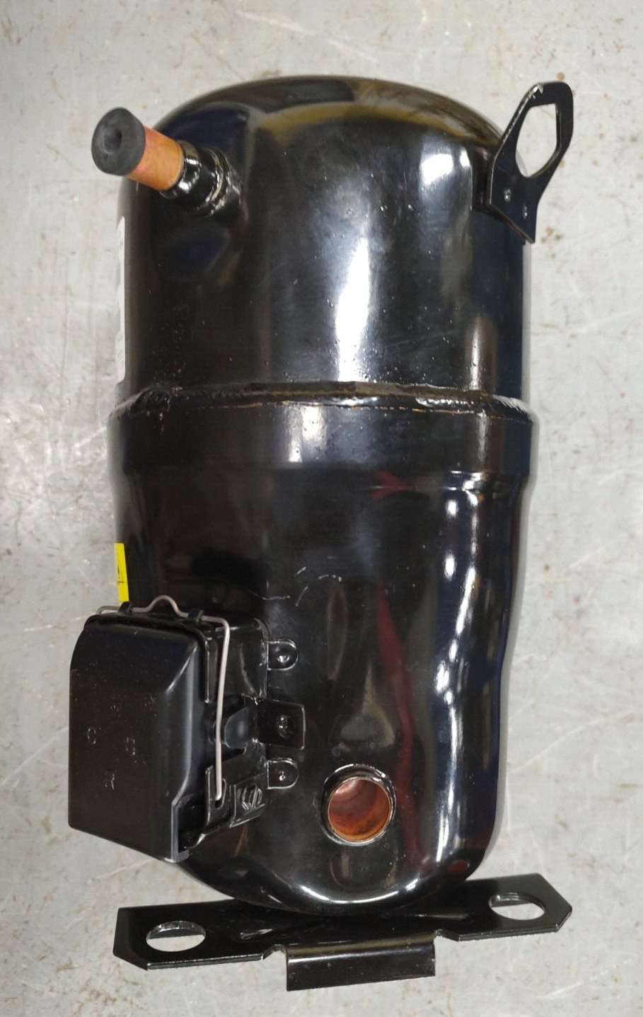 Bristol L63B562BBKB Low Temp Refrigeration Compressor 1 Ph 220/240V 50hz