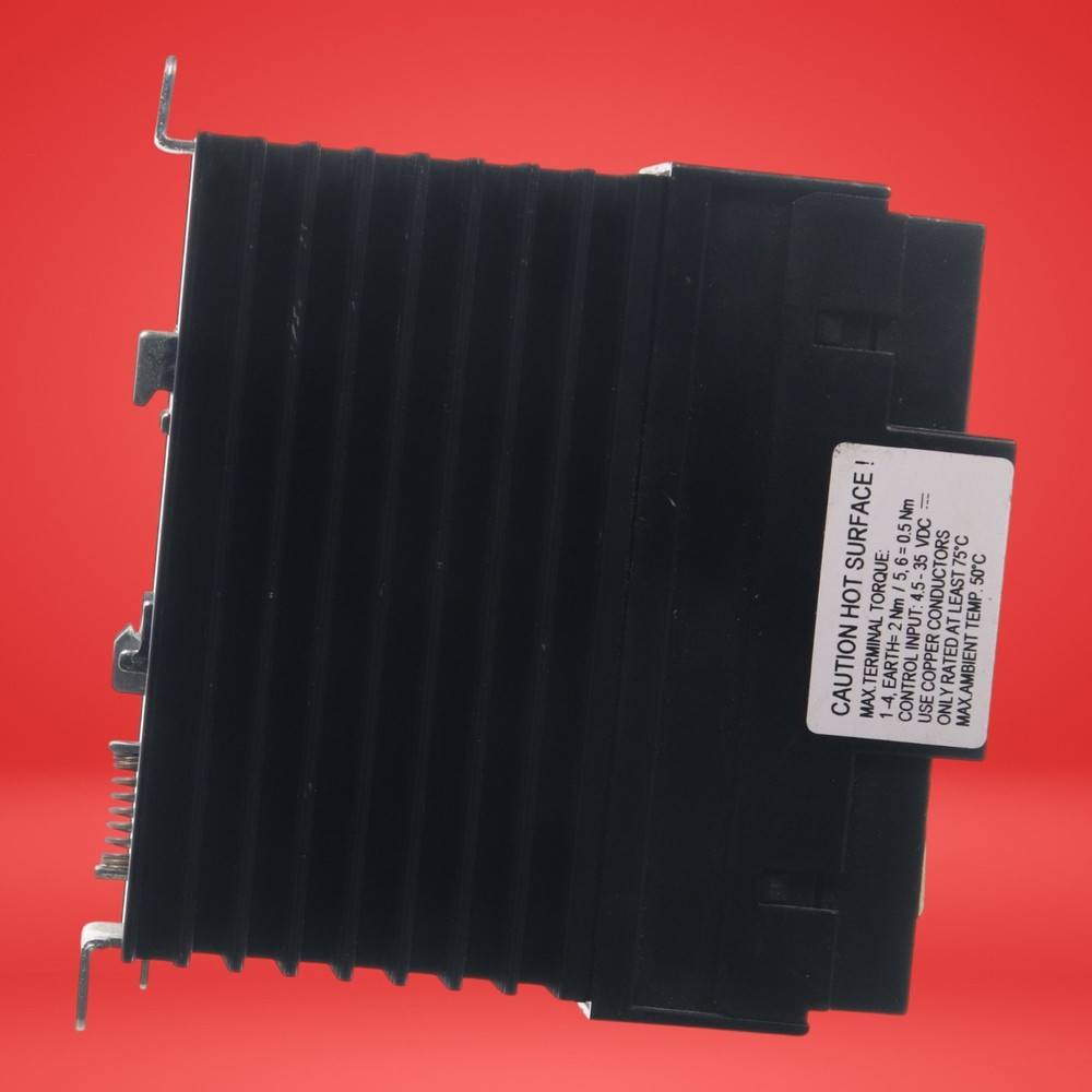 BARBER-COLMAN 7PD025400000 TEMPERATURE CONTROLLER 600V 45A RMS