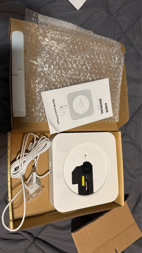 Wall-Mountable CD Player – White (USB Powered) w/ Box & Accessories (Opened)
