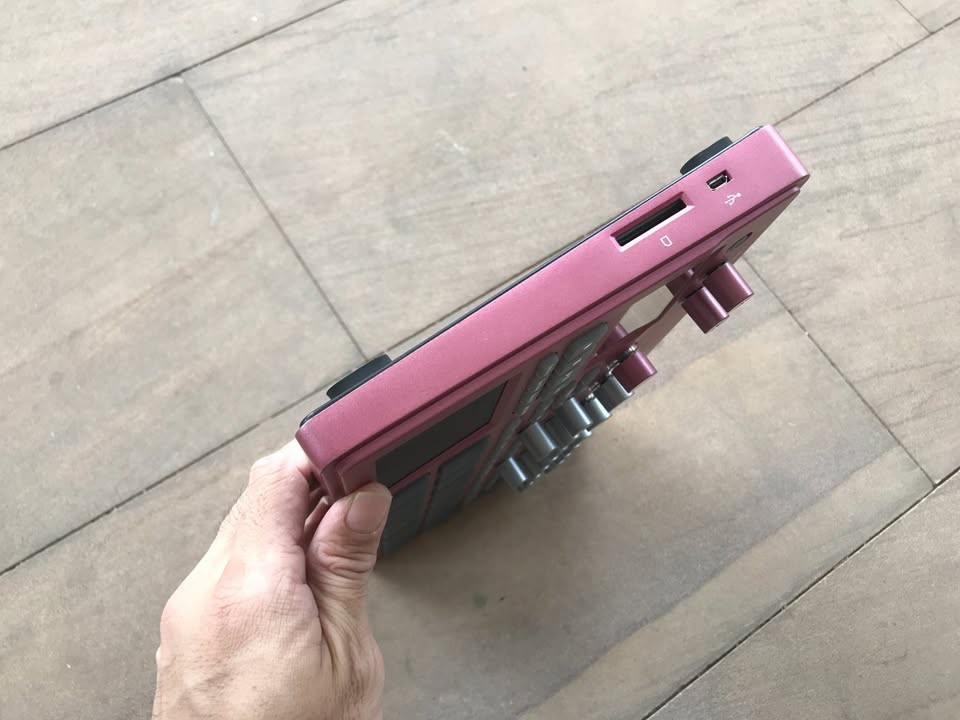 korg electribe 2 sampler Red