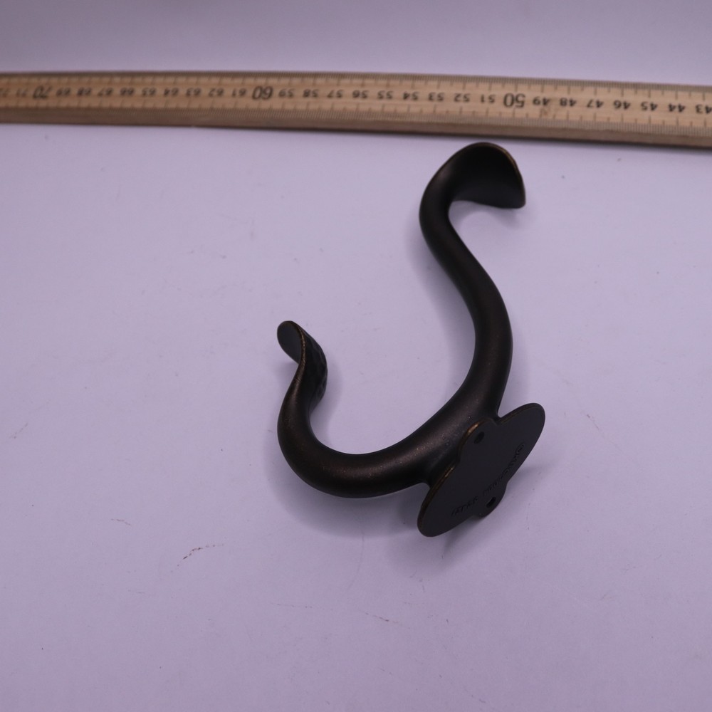 HICKORY HARDWARE Craftsman Windover Antique Hook