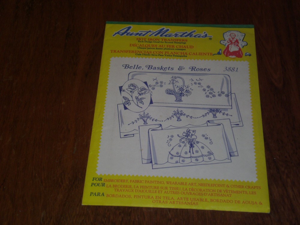 Aunt Martha’s Hot Iron Transfers Embroidery Pattern – 3881- Open