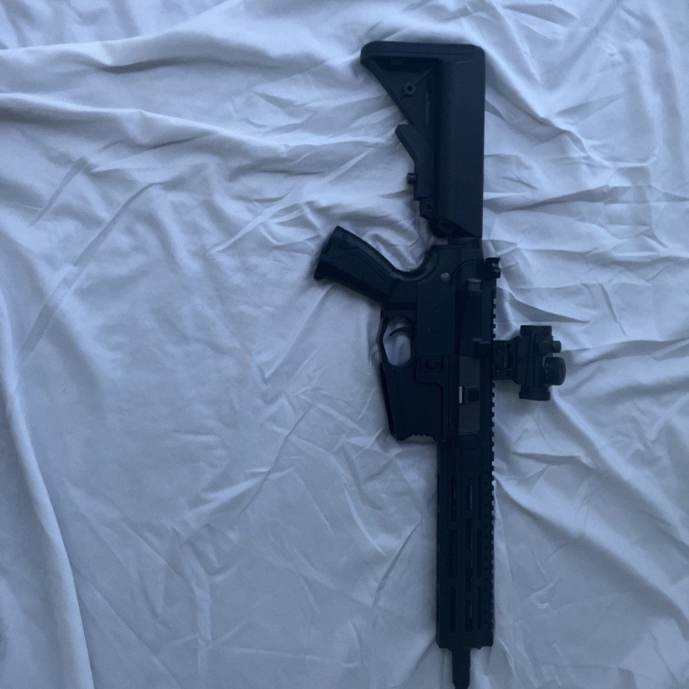 Cm16 raider 2.0 + Sight, Mag, Mag Loader