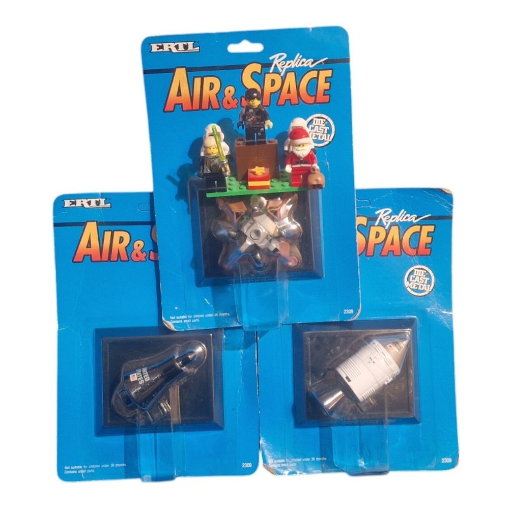 Space : Friendship 7, Eagle Lunar module, Columbia command module diecast set