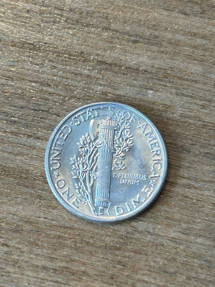 1944 Mercury Dime BU