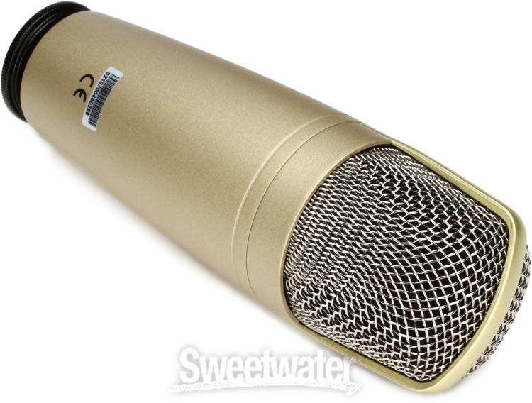 Behringer U-Phoria Studio Pro Recording/Podcasting Bundle