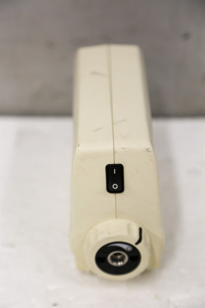 Welch Allyn 49501 TW Solarc Light Source (S23)