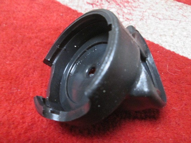 SCUBA DIVING PRE-OWNED CONSOLE MOUNT COMPASS BOOT FOR STANDARD SIZE COMPASSES!