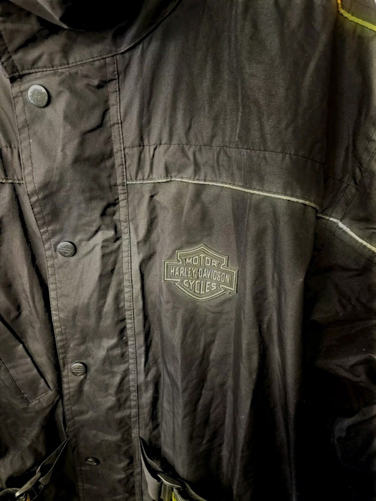 HARLEY DAVIDSON Rain Suit Jacket WATERPROOF Size Medium.