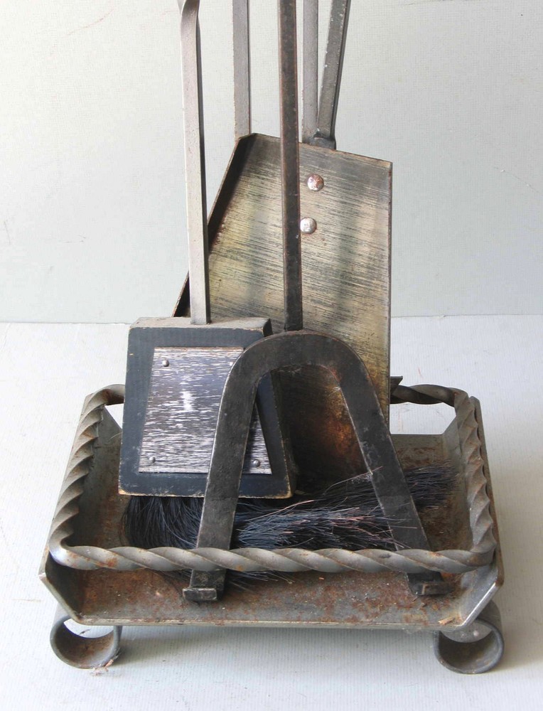 FIREPLACE TOOLS 3 PIECE with Matching Stand Base FREE SH