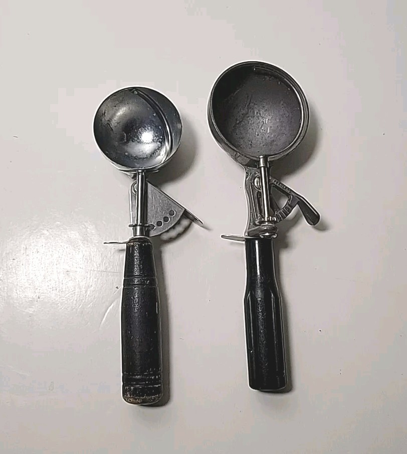 2 Vintage Ice Cream Scoops