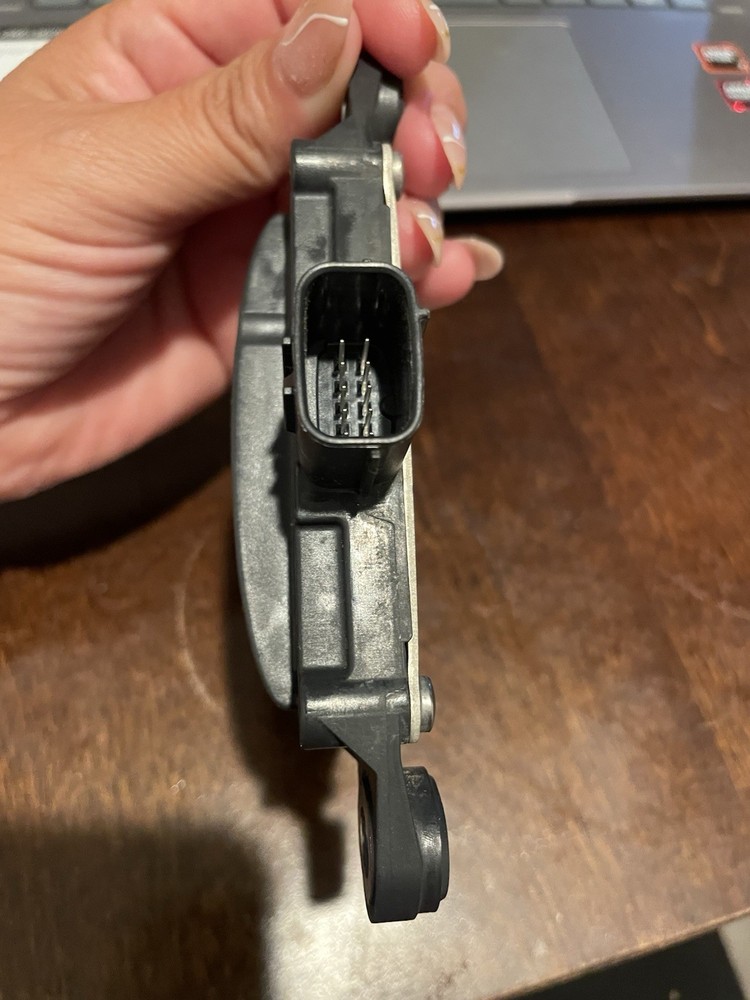 22 24 LEXUS TOYOTA SENSOR
