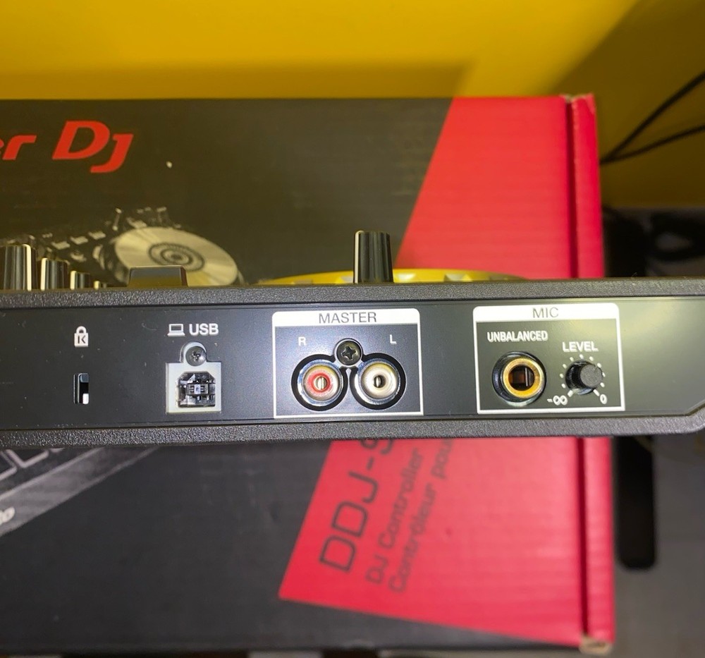 Pioneer DJ DDJ-SB3 Double Deck Controller 16 Pads USB Serato Filter Loop EQ