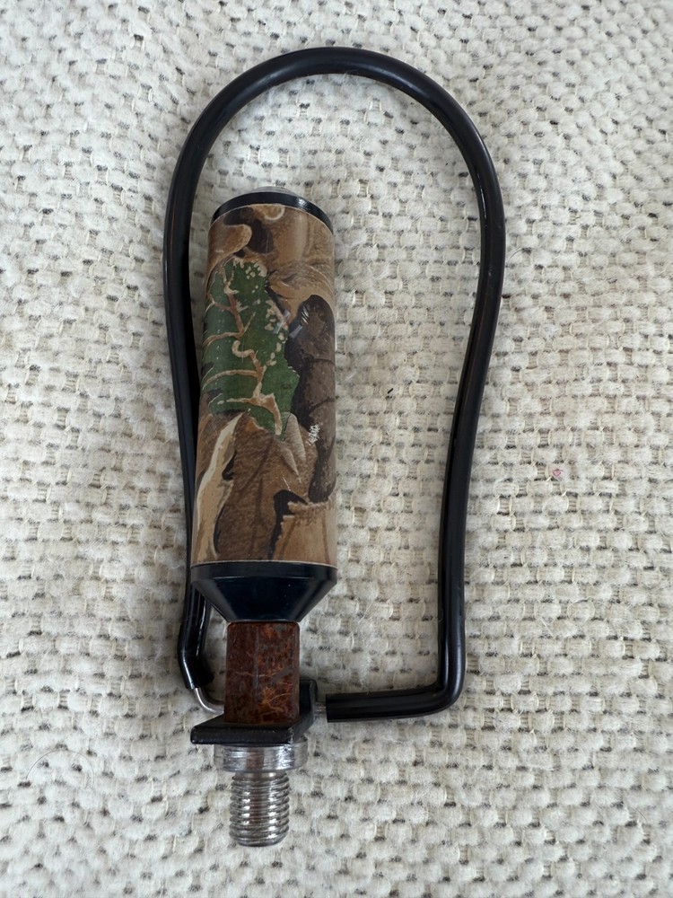 Hi Tech V-Flite Stabilizer Bar and Wrist Strap