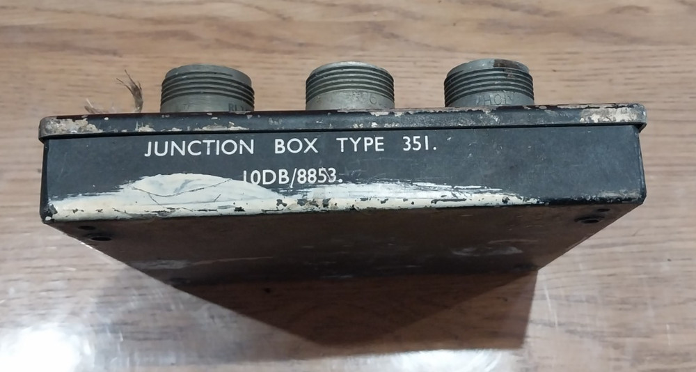 RAF Aircraft WW2 Box Junction Type 351 10DB/8853