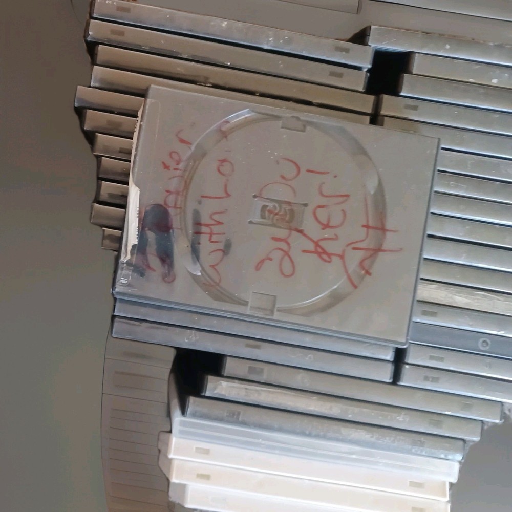empty dvd cases lot White, Black Doubles, + triple case