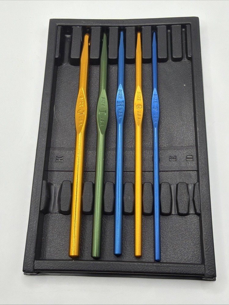 Vintage Boye crochet hook set sizes J-F missing size K, E, D - Additional Hooks