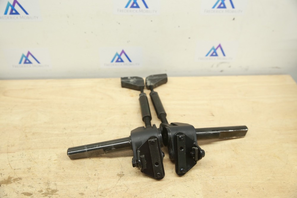 Quantum V2 12-20" ARMREST MOUNTS Angle Articulation Brackets - Edge 2.0 3 4Front