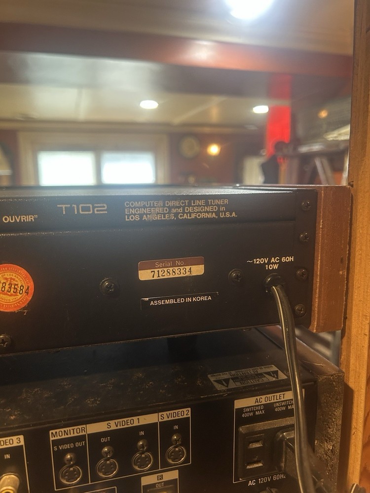 SAE computer Direct Line Digital Tuner. T102